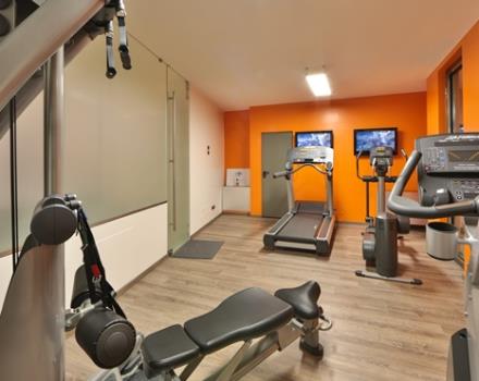 Designed to keep you in shape after a long day of work, we offer free 24 hours out of 24 our gym with Life Fitness tools of last generation!

A real gym dedicated to those who want to keep fit!