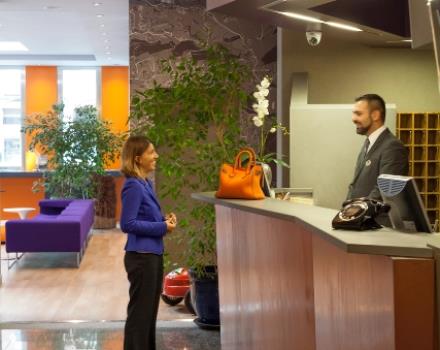 Lo staff del Best Western Plus Executive Hotel and Suites è pronto a darvi il benvenuto!

Gentilezza è cordialità renderanno il vostro soggiorno a Torino unico.