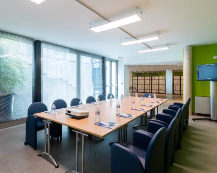 Your business meetings comfortably in the center of Turin. 

Contact us for a custom quote for condominium meetings, with coffee breaks, light lunches and snacks.