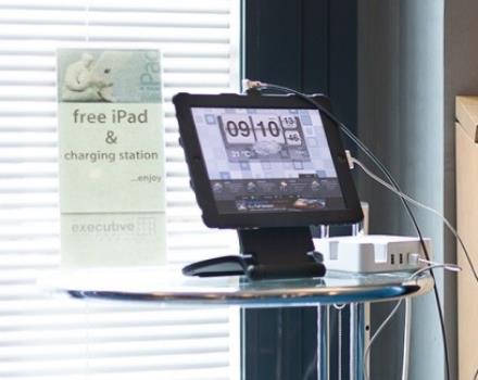 4 Star Hotel in the center of Turin with i-pad.